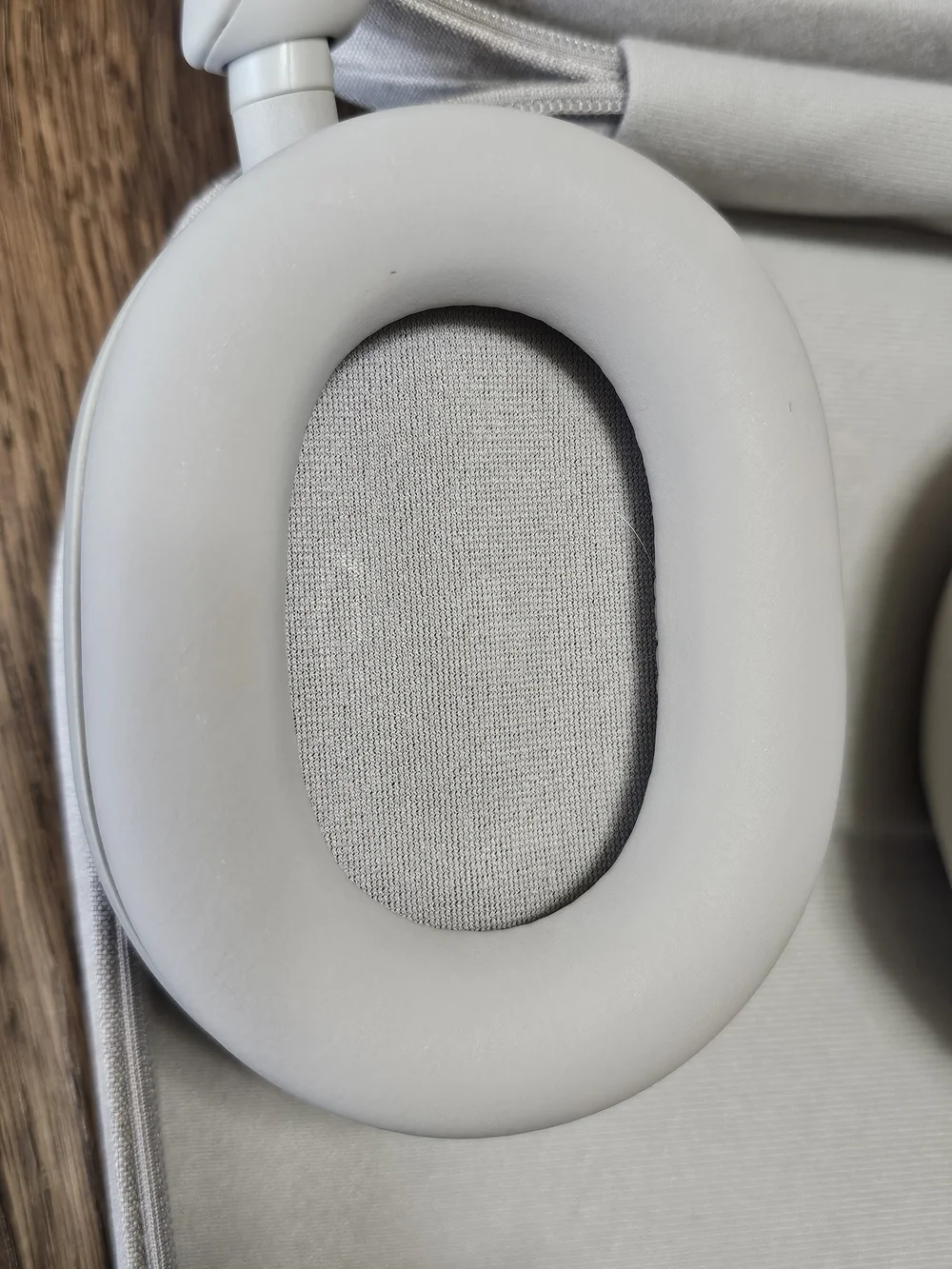 Sony WH-1000XM5 Wireless BlueTooth Noise-Cancelling Headphones — Silver Gray